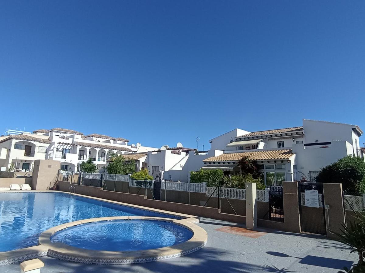Spectacular Apartment In Punta Prima 阿利坎特 外观 照片